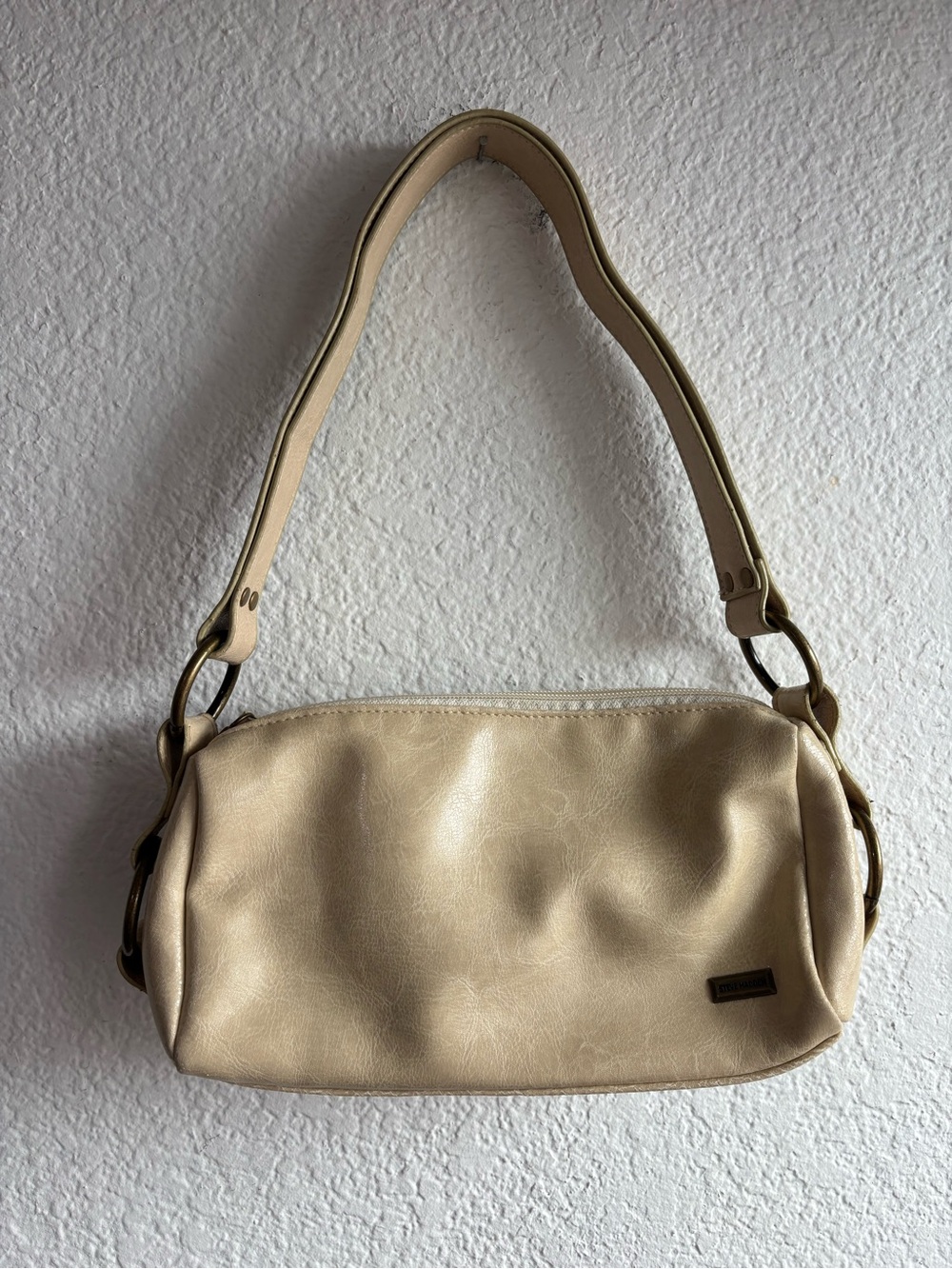 Y2K Steve Madden Cream Shoulder Bag Soft Faux Leather